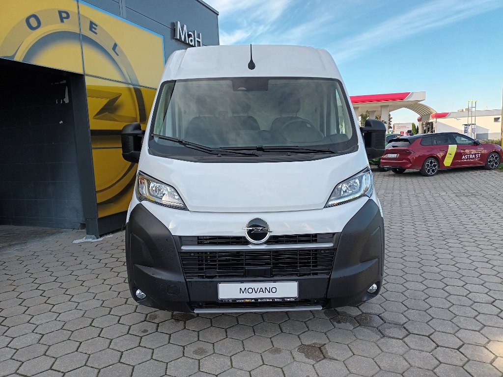 Opel Movano