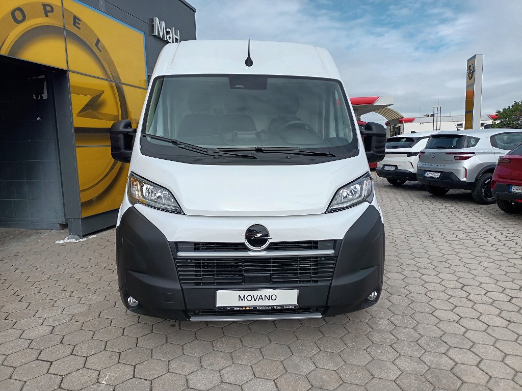 Opel Movano
