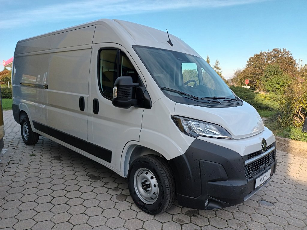 Opel Movano